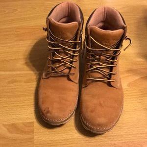 Women’s Timberland boots